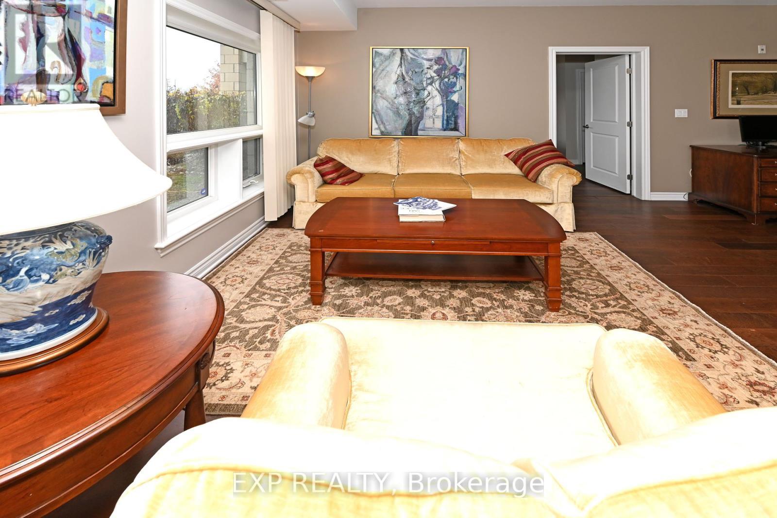 












101 - 120 PRESTIGE CIRCLE

,
Ottawa,




Ontario
K4A1B4

