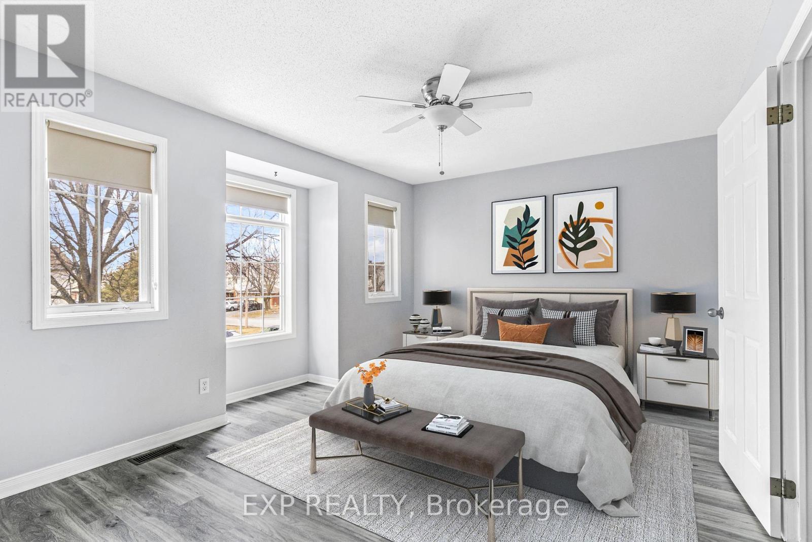 












105 BANCHORY CRESCENT

,
Ottawa,




Ontario
K2K2V2

