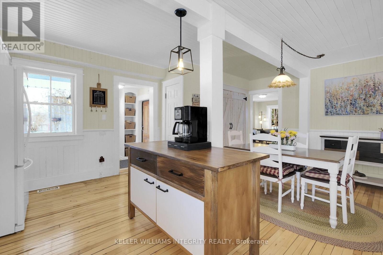 












1430 PLEASANT CORNER ROAD

,
Champlain,




Ontario
K0B1R0

