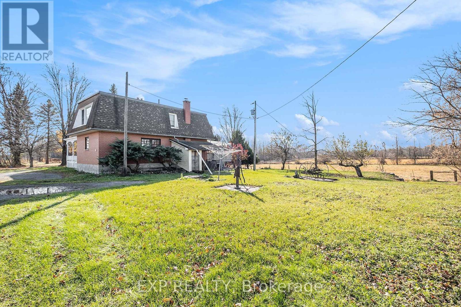 












18873 KENYON CONCESSION 5 ROAD

,
North Glengarry,




Ontario
K0C1A0

