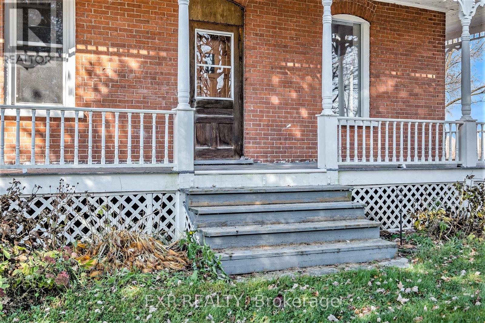 












18873 KENYON CONCESSION 5 ROAD

,
North Glengarry,




Ontario
K0C1A0

