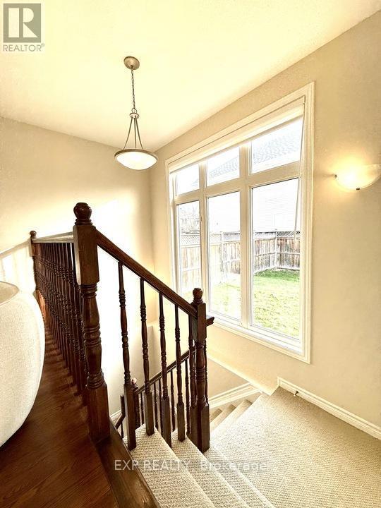 












10 PENRITH STREET

,
Ottawa,




Ontario
K2W1C8

