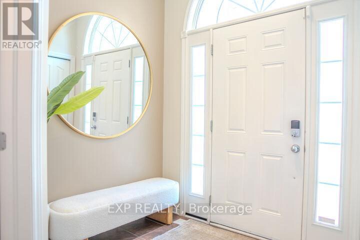 












10 PENRITH STREET

,
Ottawa,




Ontario
K2W1C8

