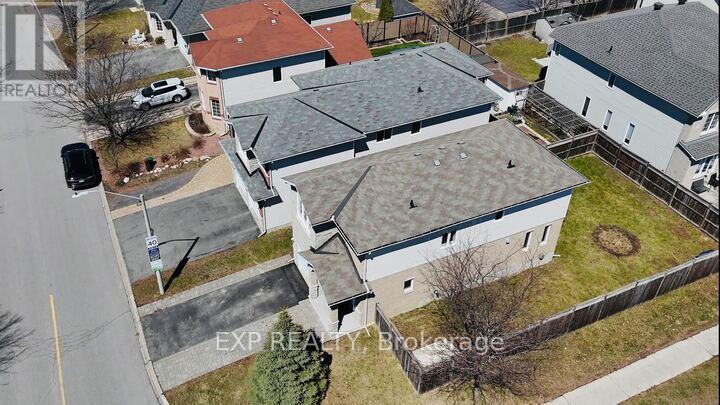 












10 PENRITH STREET

,
Ottawa,




Ontario
K2W1C8

