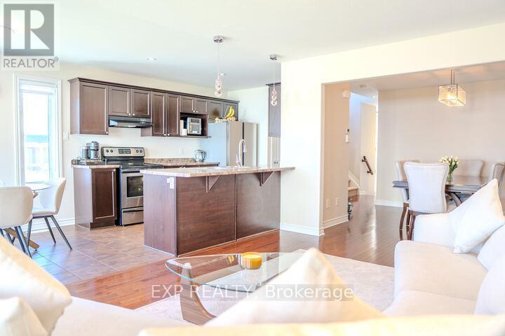 












10 PENRITH STREET

,
Ottawa,




Ontario
K2W1C8

