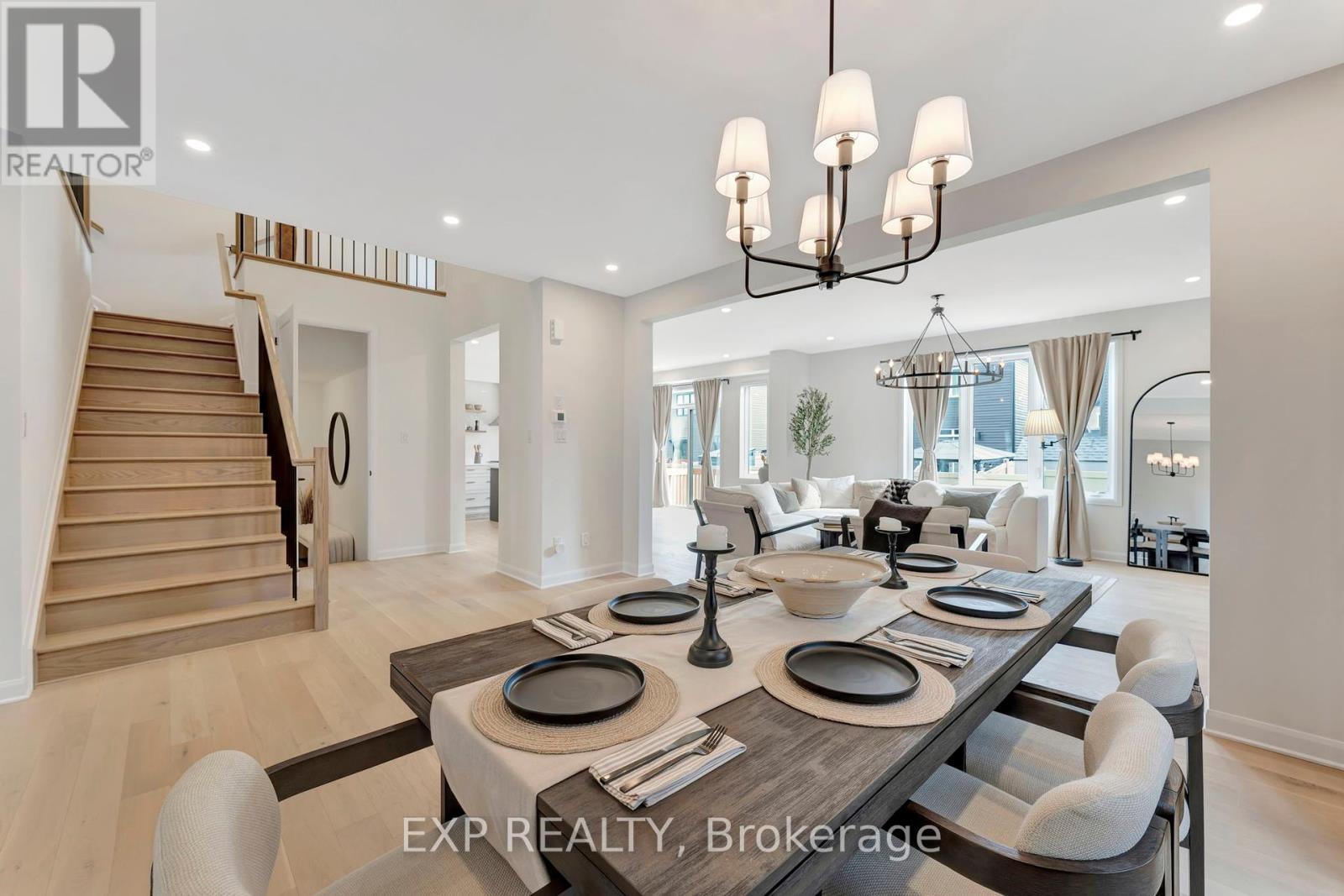 












526 ANCHOR CIRCLE

,
Ottawa,




Ontario
K4M0X5

