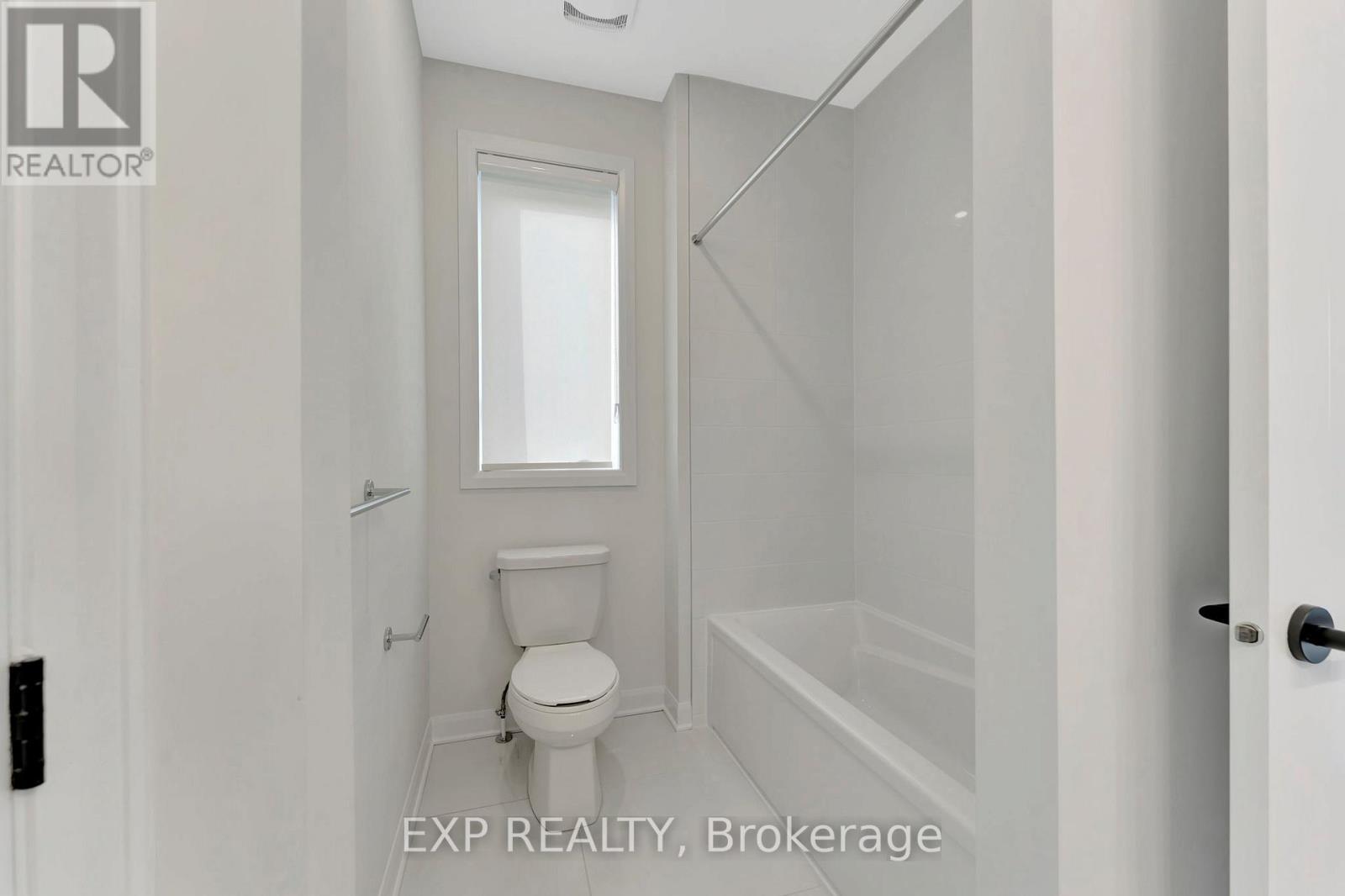 












526 ANCHOR CIRCLE

,
Ottawa,




Ontario
K4M0X5

