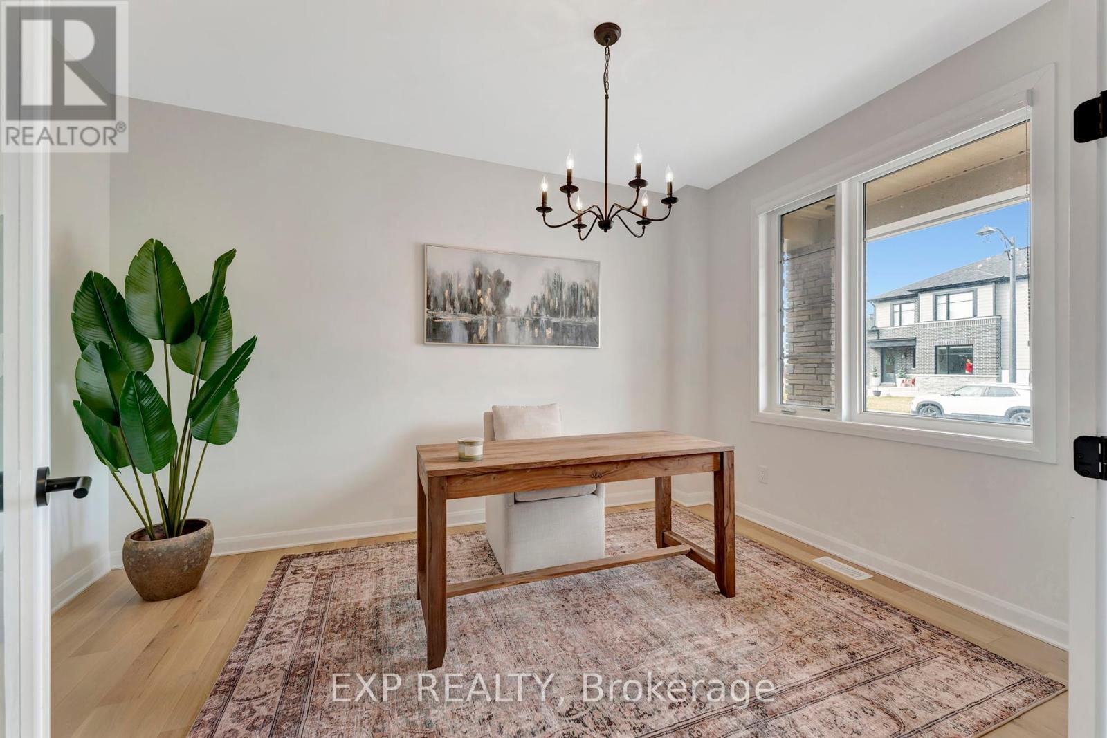 












526 ANCHOR CIRCLE

,
Ottawa,




Ontario
K4M0X5

