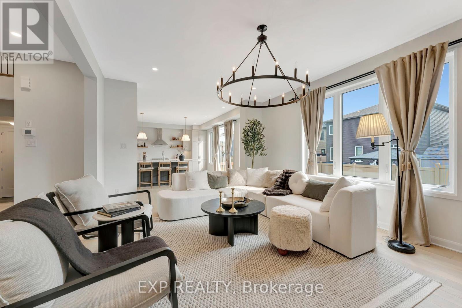 












526 ANCHOR CIRCLE

,
Ottawa,




Ontario
K4M0X5

