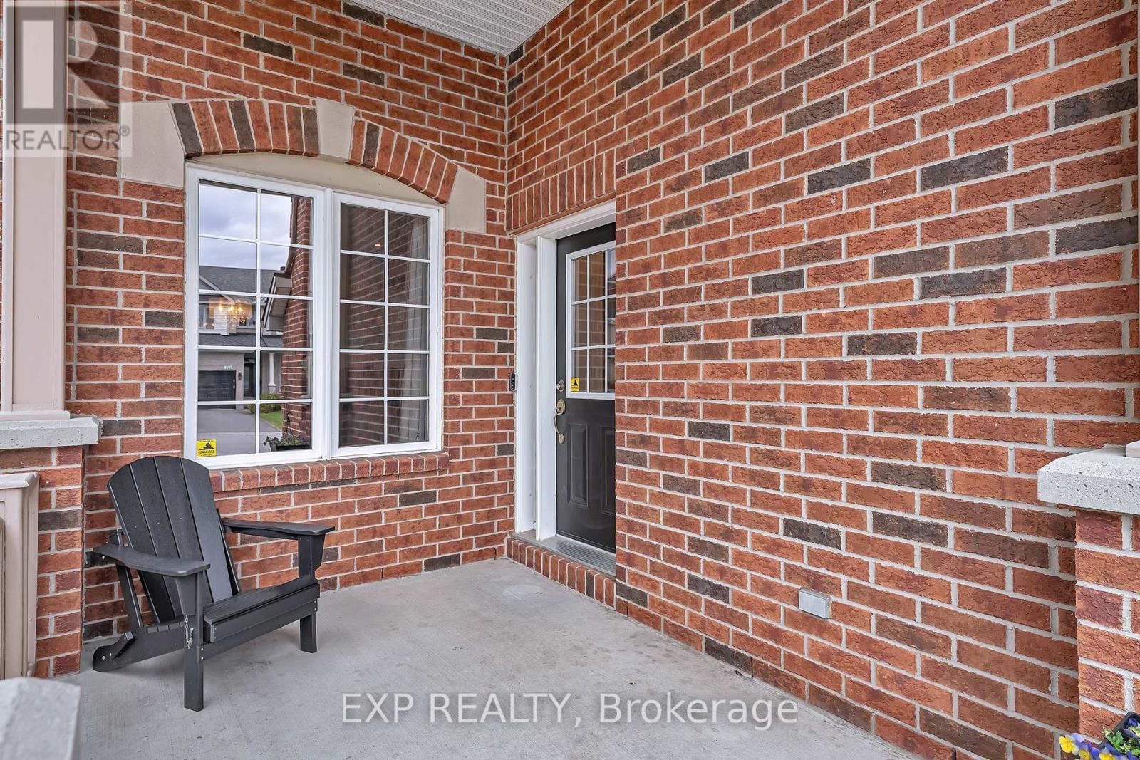 












574 DUSTY MILLER CRESCENT

,
Ottawa,




Ontario
K1V2K2

