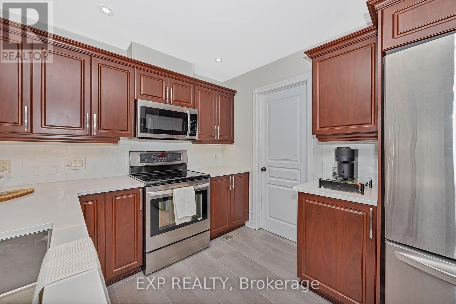 












574 DUSTY MILLER CRESCENT

,
Ottawa,




Ontario
K1V2K2

