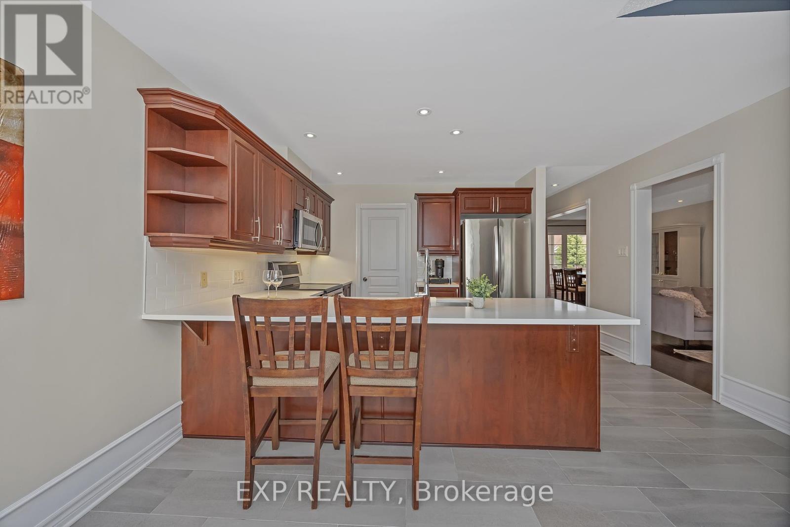 












574 DUSTY MILLER CRESCENT

,
Ottawa,




Ontario
K1V2K2

