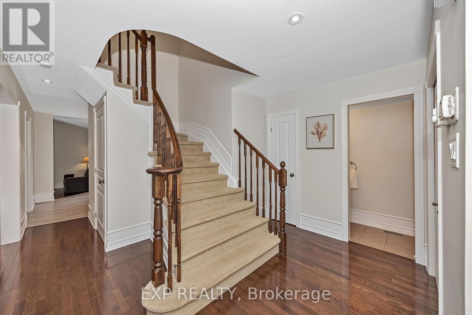 












574 DUSTY MILLER CRESCENT

,
Ottawa,




Ontario
K1V2K2

