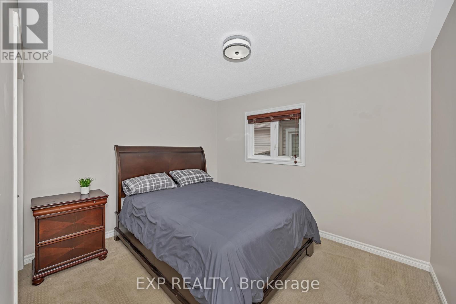 












574 DUSTY MILLER CRESCENT

,
Ottawa,




Ontario
K1V2K2

