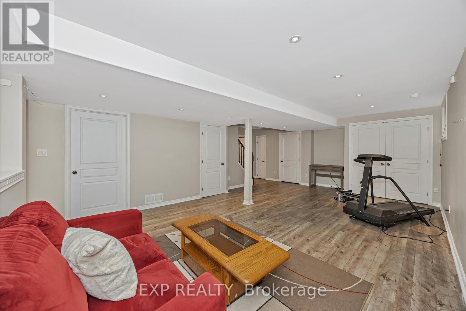 












574 DUSTY MILLER CRESCENT

,
Ottawa,




Ontario
K1V2K2

