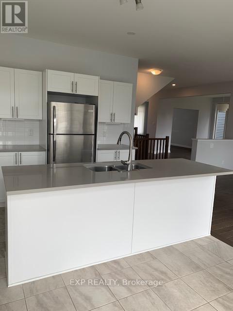 












22 GRAHAM STREET

,
Carleton Place,




Ontario
K7C0H7

