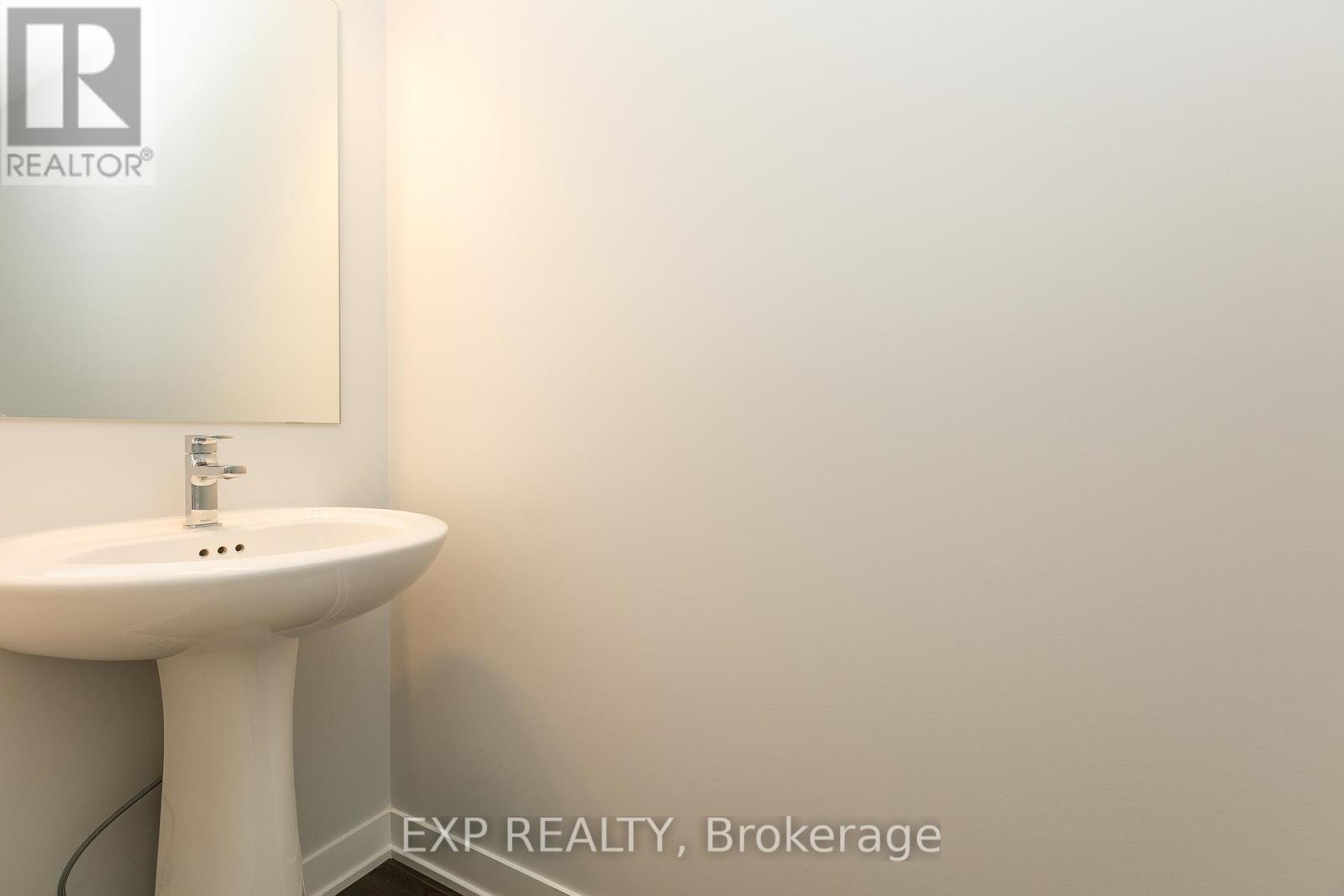 












902 PARNIAN PRIVATE

,
Ottawa,




Ontario
K2J7K6


