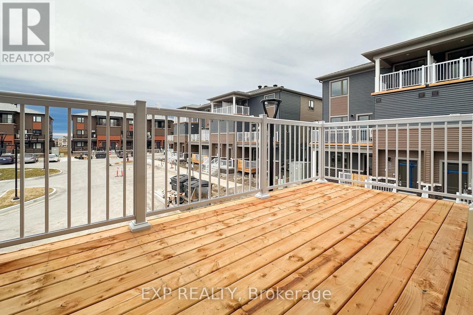












902 PARNIAN PRIVATE

,
Ottawa,




Ontario
K2J7K6

