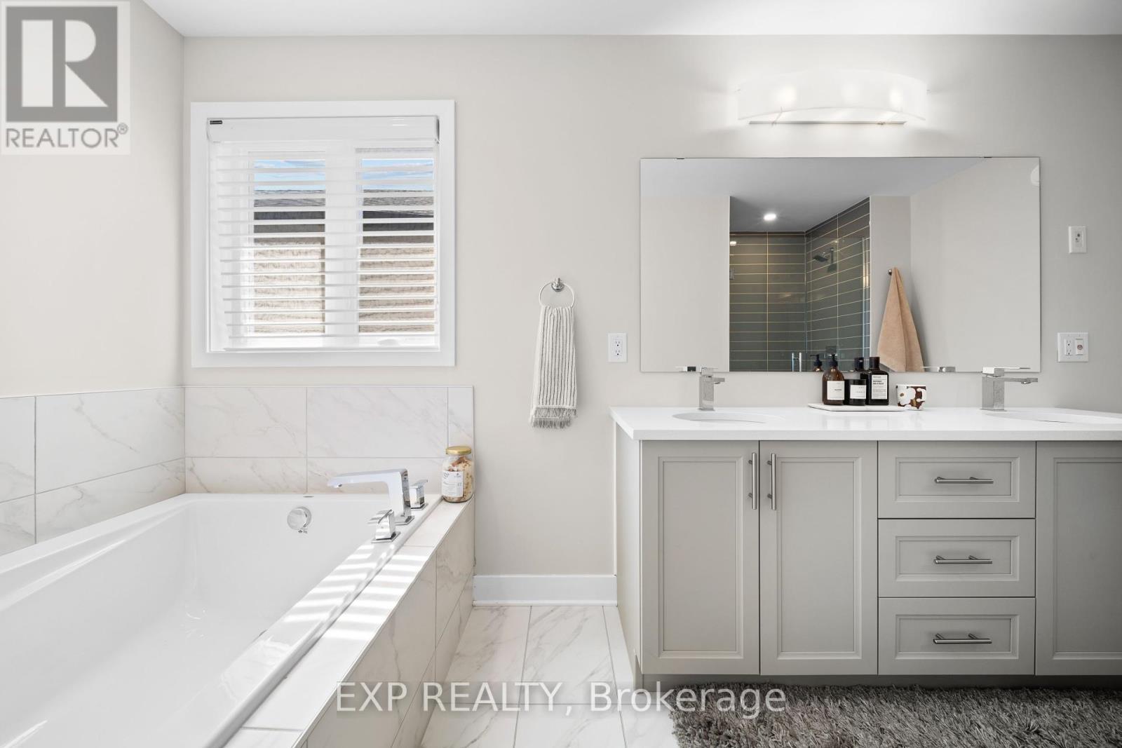 












314 WHITHAM CRESCENT

,
North Grenville,




Ontario
K0G1J0

