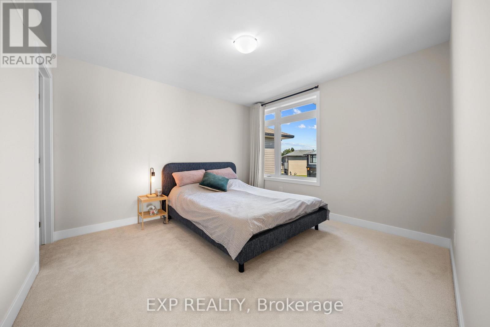 












314 WHITHAM CRESCENT

,
North Grenville,




Ontario
K0G1J0


