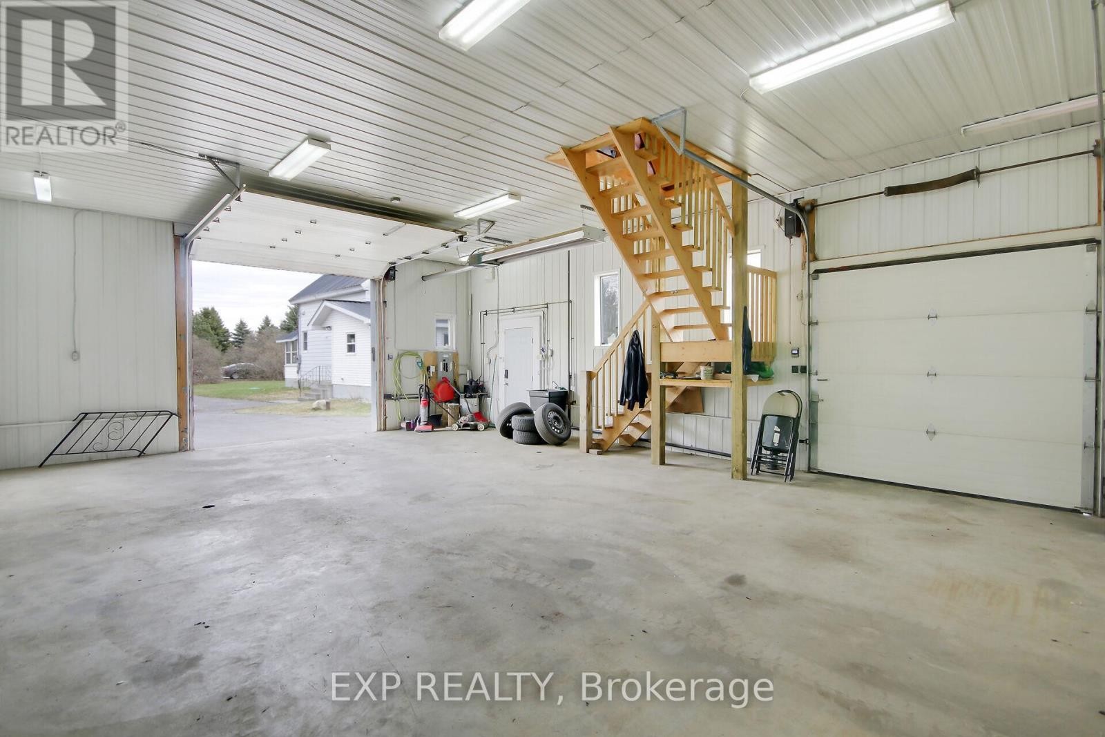 












1558 STAGECOACH ROAD

,
Ottawa,




Ontario
K4P1G6

