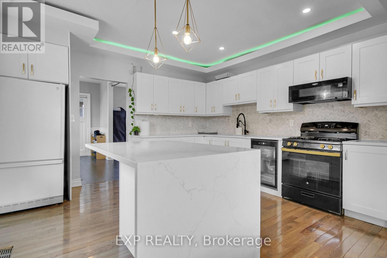 












1558 STAGECOACH ROAD

,
Ottawa,




Ontario
K4P1G6

