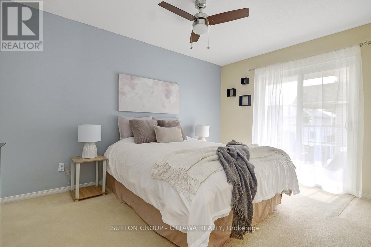 












560 REARDON

,
Ottawa,




Ontario
K1V2L1

