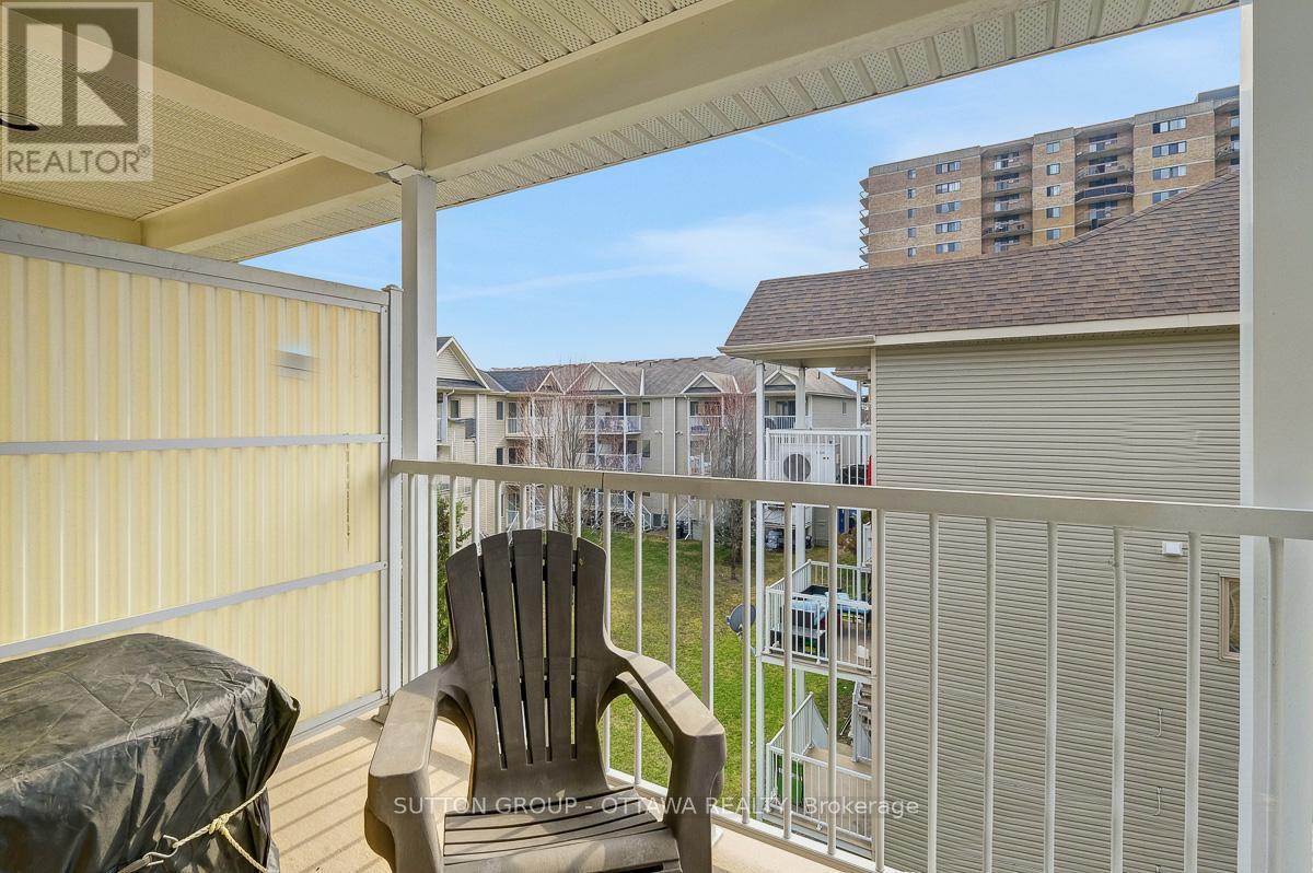












560 REARDON

,
Ottawa,




Ontario
K1V2L1

