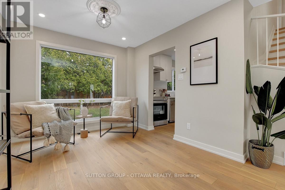 












1633 BOTTRIELL WAY

,
Ottawa,




Ontario
K4A1W5

