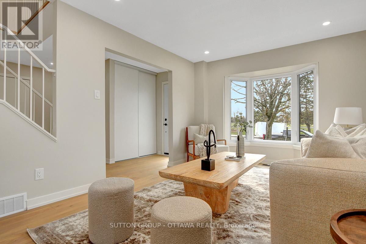 












1633 BOTTRIELL WAY

,
Ottawa,




Ontario
K4A1W5

