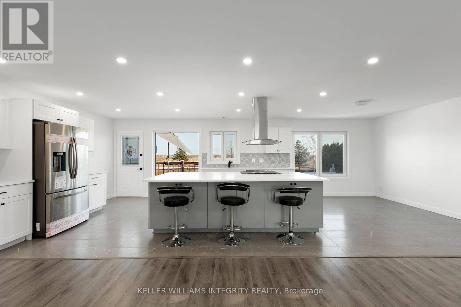 












2140 COUNTY RD 8 ROAD

,
The Nation,




Ontario
K0A1M0

