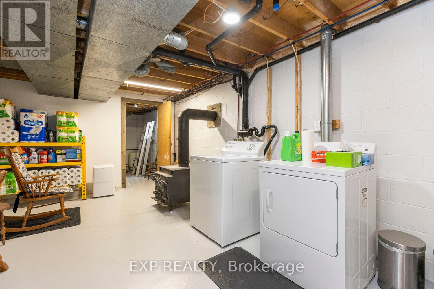 












1069 PRESTONVALE ROAD

,
Drummond/North Elmsley,




Ontario
K0G1K0


