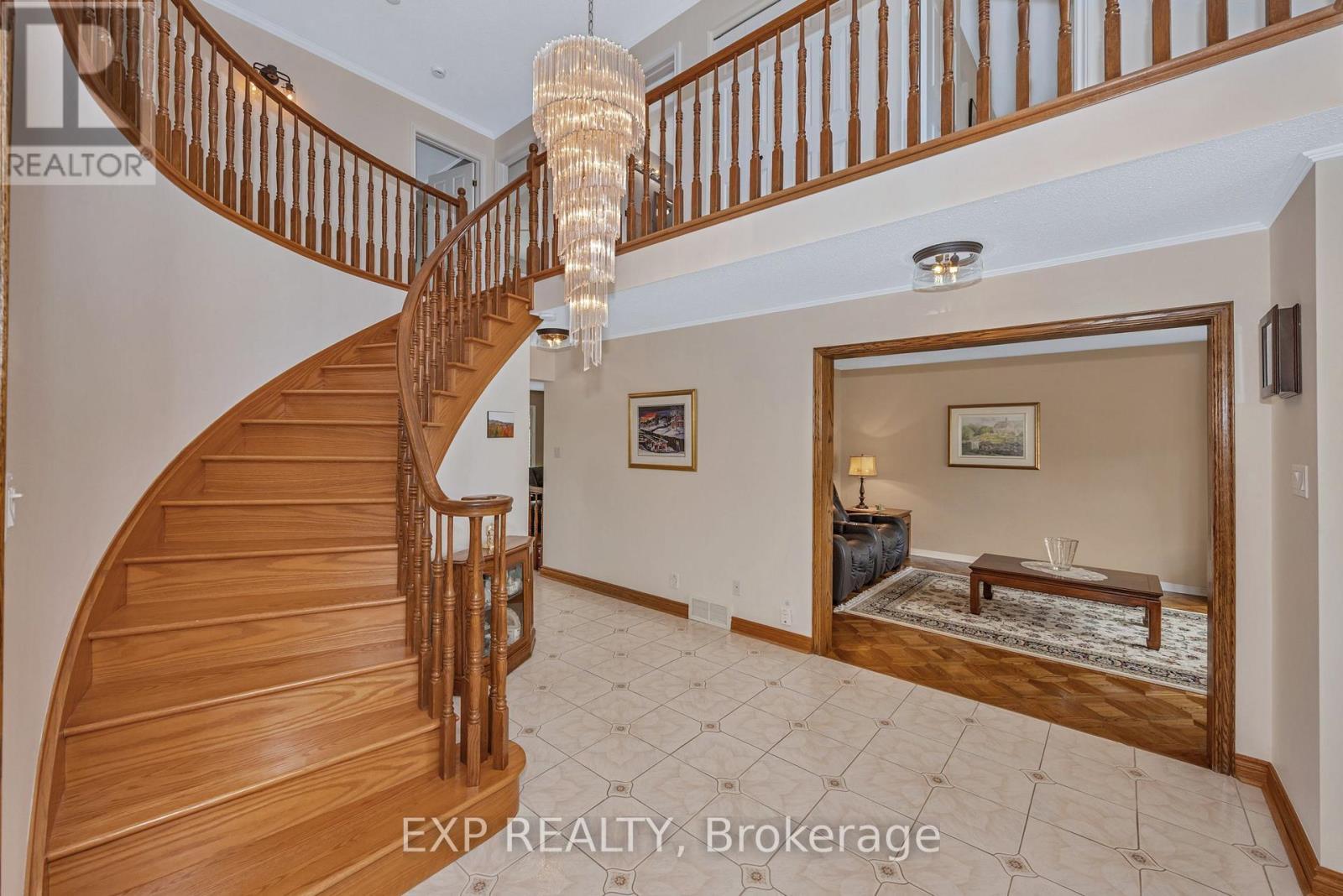 












3 CRAIGMOHR COURT

,
Ottawa,




Ontario
K2G4P9

