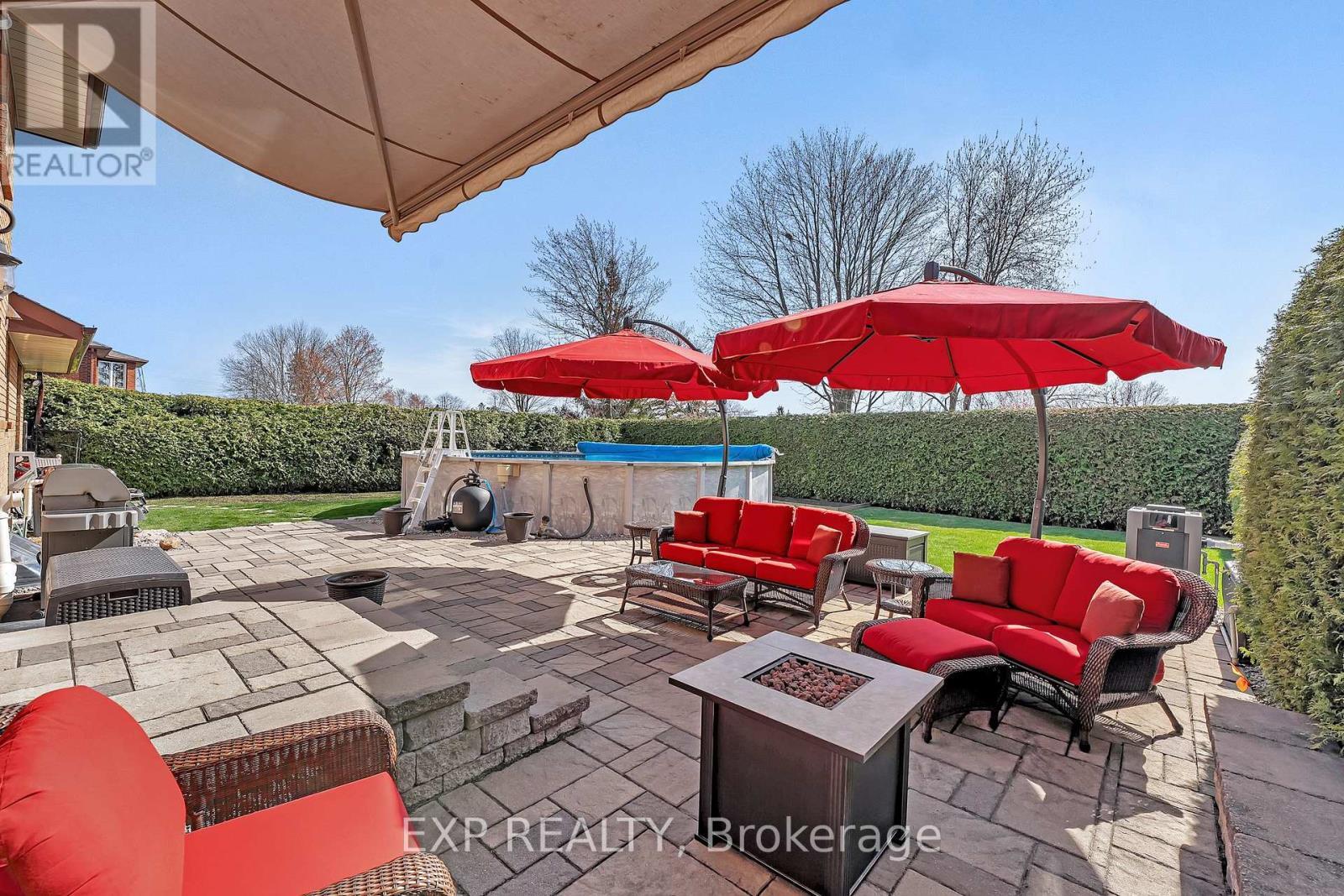 












3 CRAIGMOHR COURT

,
Ottawa,




Ontario
K2G4P9

