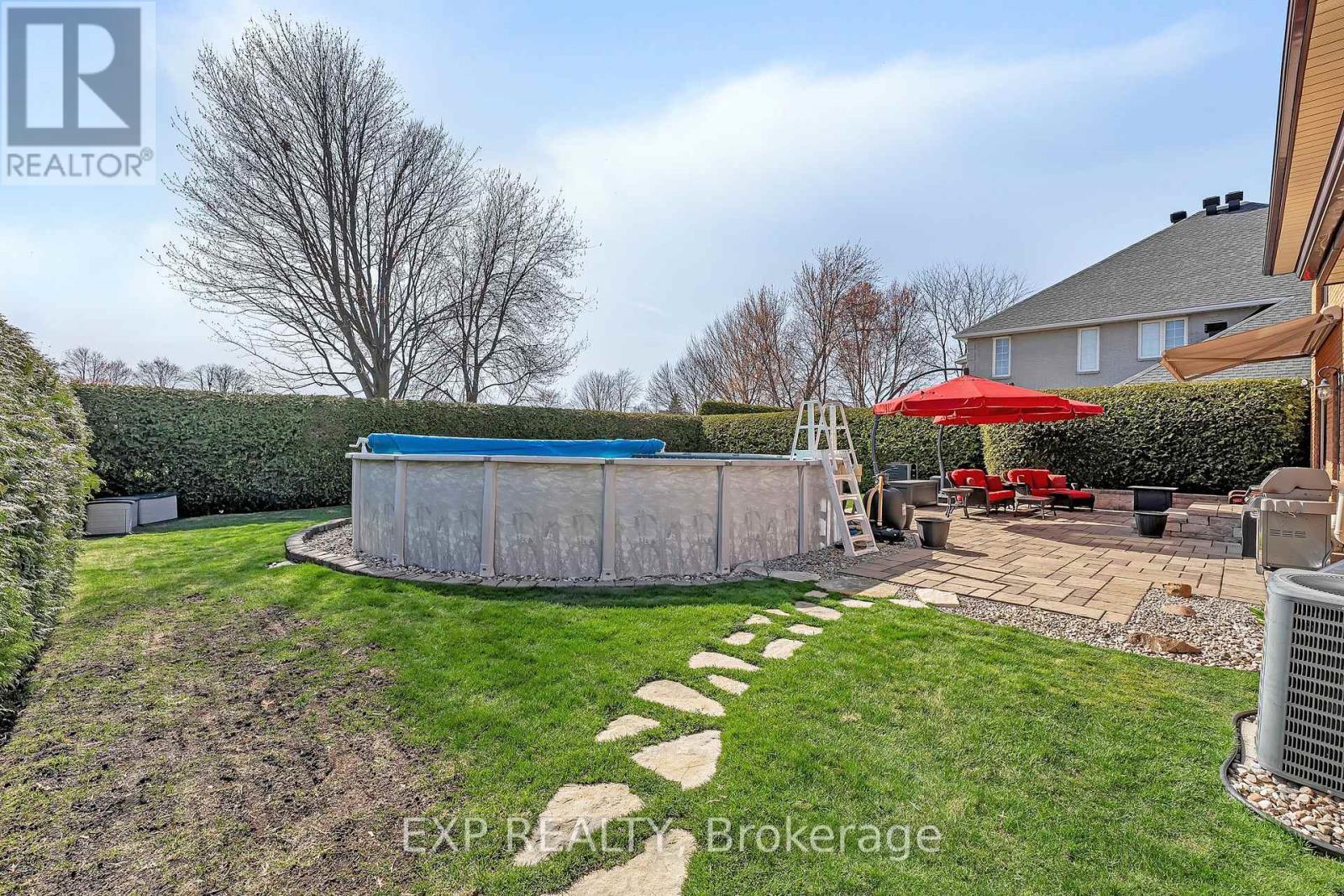 












3 CRAIGMOHR COURT

,
Ottawa,




Ontario
K2G4P9

