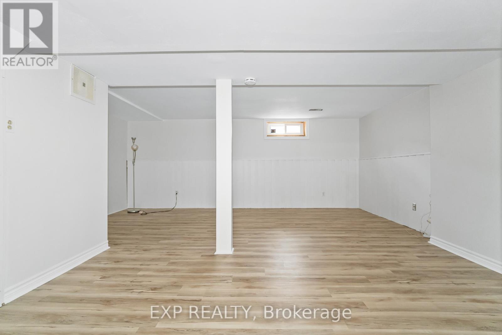 












D - 44 FOXFIELD DRIVE

,
Ottawa,




Ontario
K2J1P7

