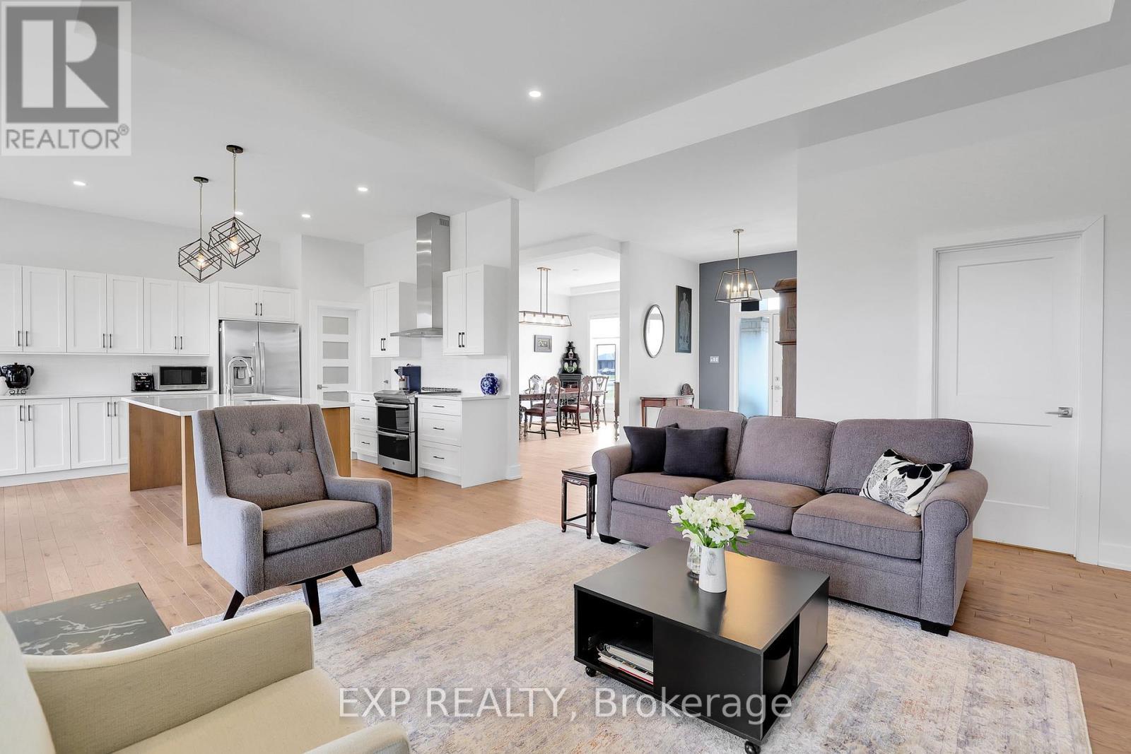 












130 SUMNER DRIVE

,
Ottawa,




Ontario
K0A1B0

