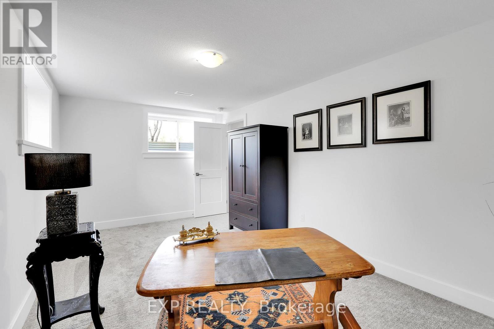 












130 SUMNER DRIVE

,
Ottawa,




Ontario
K0A1B0

