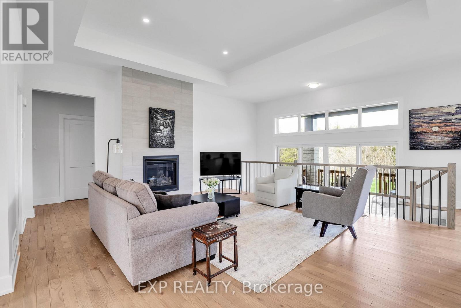 












130 SUMNER DRIVE

,
Ottawa,




Ontario
K0A1B0

