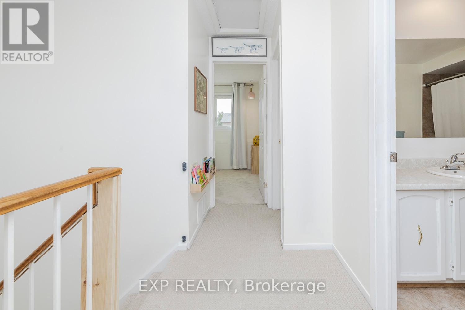 












1465 BRADSHAW CRESCENT

,
Ottawa,




Ontario
K1B5G1

