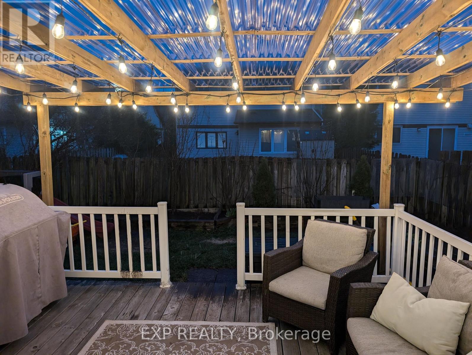 












1465 BRADSHAW CRESCENT

,
Ottawa,




Ontario
K1B5G1


