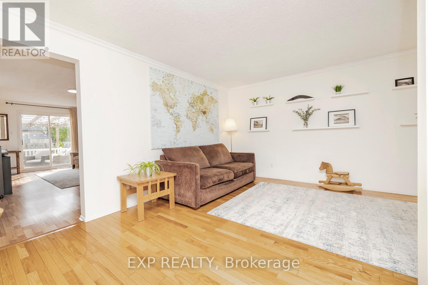 












1465 BRADSHAW CRESCENT

,
Ottawa,




Ontario
K1B5G1

