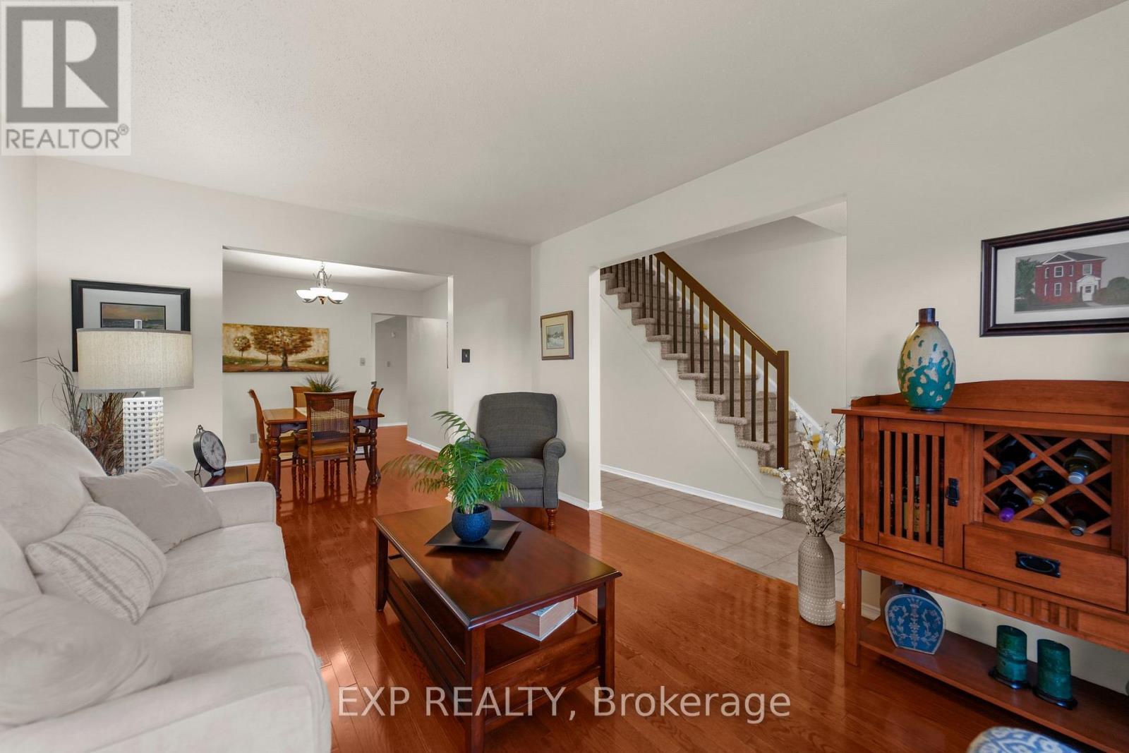 












56 FLANDERS STREET

,
Ottawa,




Ontario
K2J3N6

