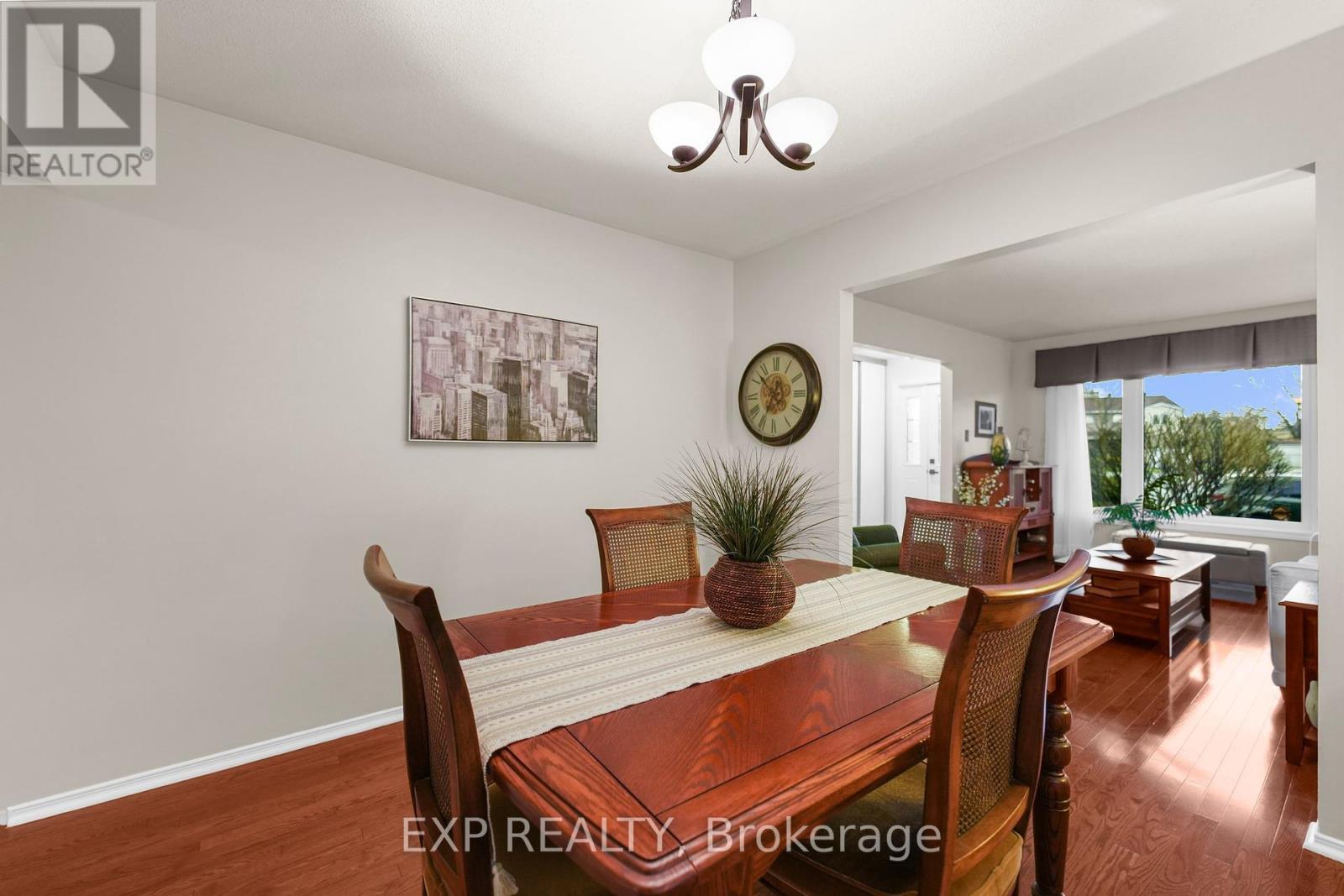 












56 FLANDERS STREET

,
Ottawa,




Ontario
K2J3N6

