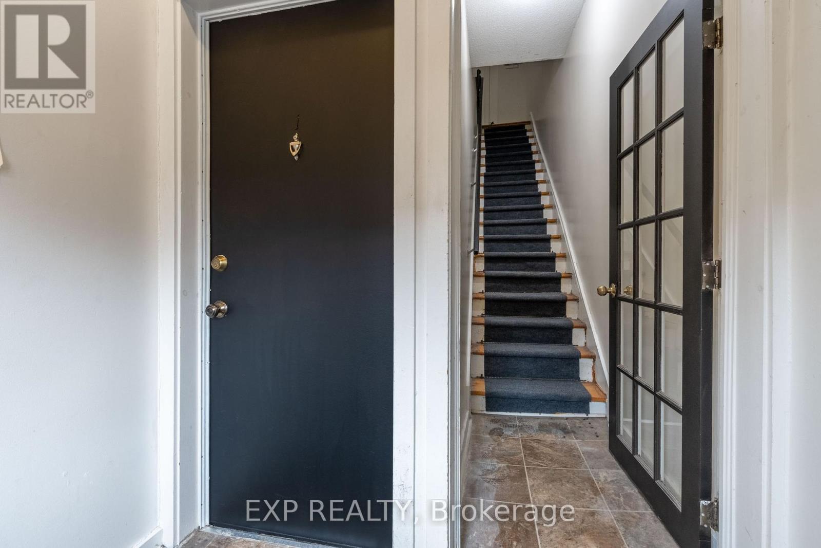 












196 OSGOODE STREET

,
Ottawa,




Ontario
K1N6S8

