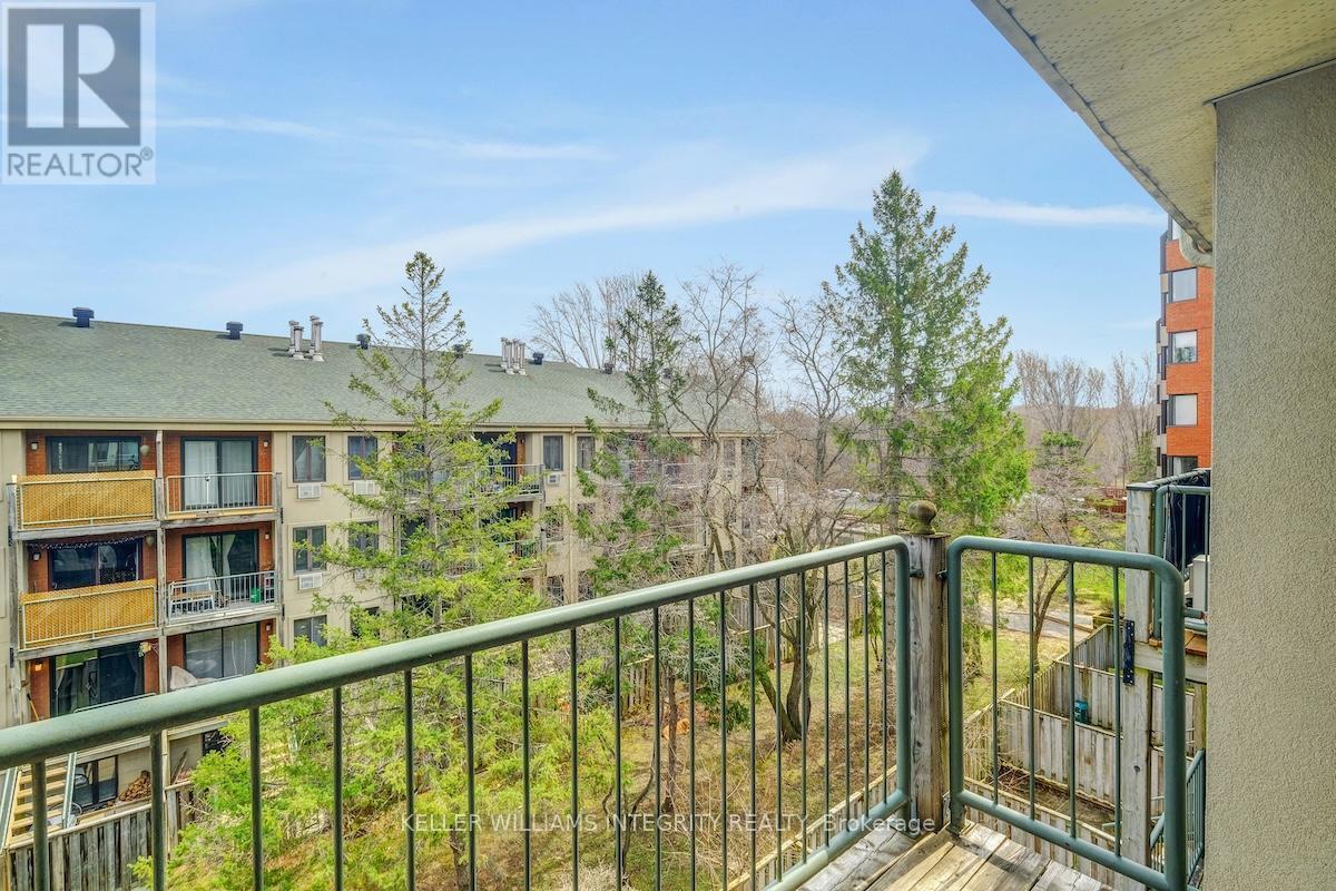 












201 ALVIN ROAD

,
Ottawa,




Ontario
K1K2T9

