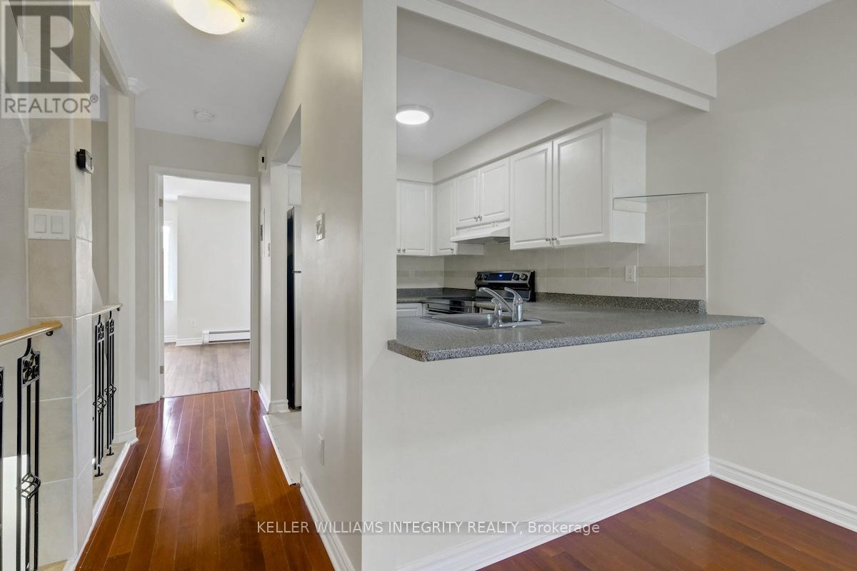 












201 ALVIN ROAD

,
Ottawa,




Ontario
K1K2T9

