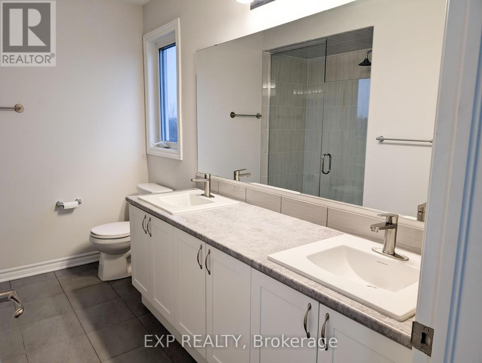 












161 CRANESBILL ROAD

,
Ottawa,




Ontario
K2V0J4

