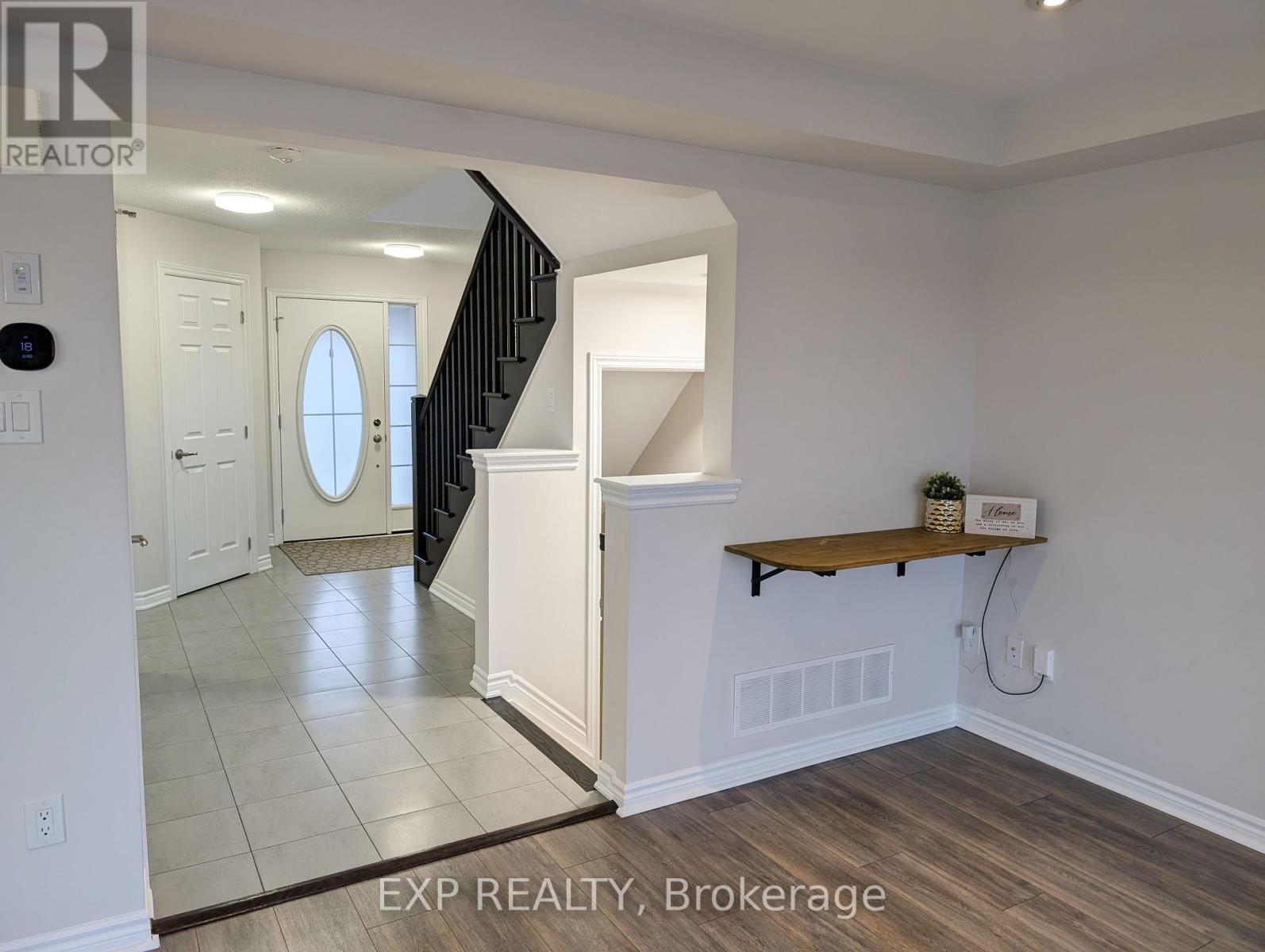 












161 CRANESBILL ROAD

,
Ottawa,




Ontario
K2V0J4

