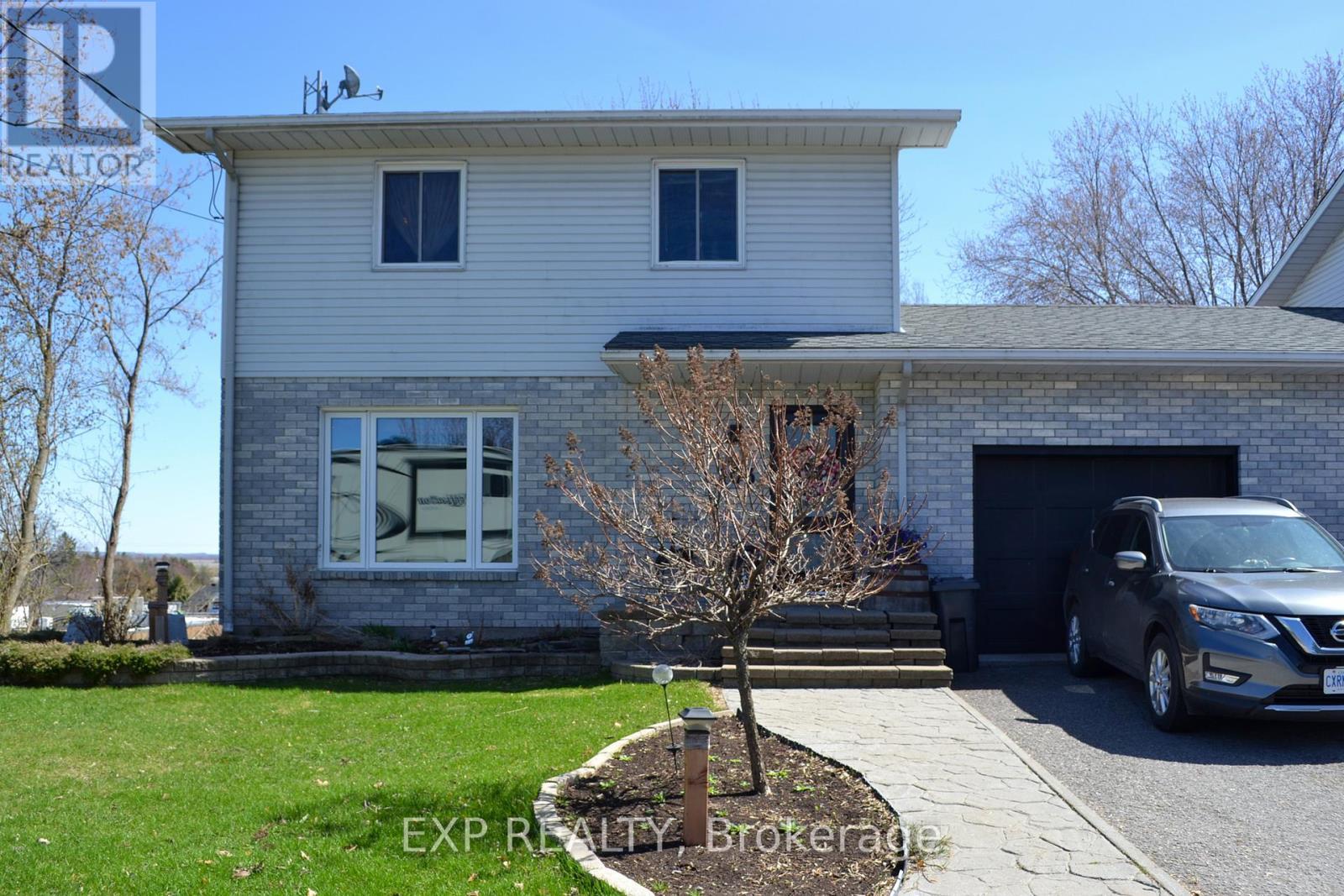 












103 ST JOSEPH STREET

,
Alfred and Plantagenet,




Ontario
K0B1A0

